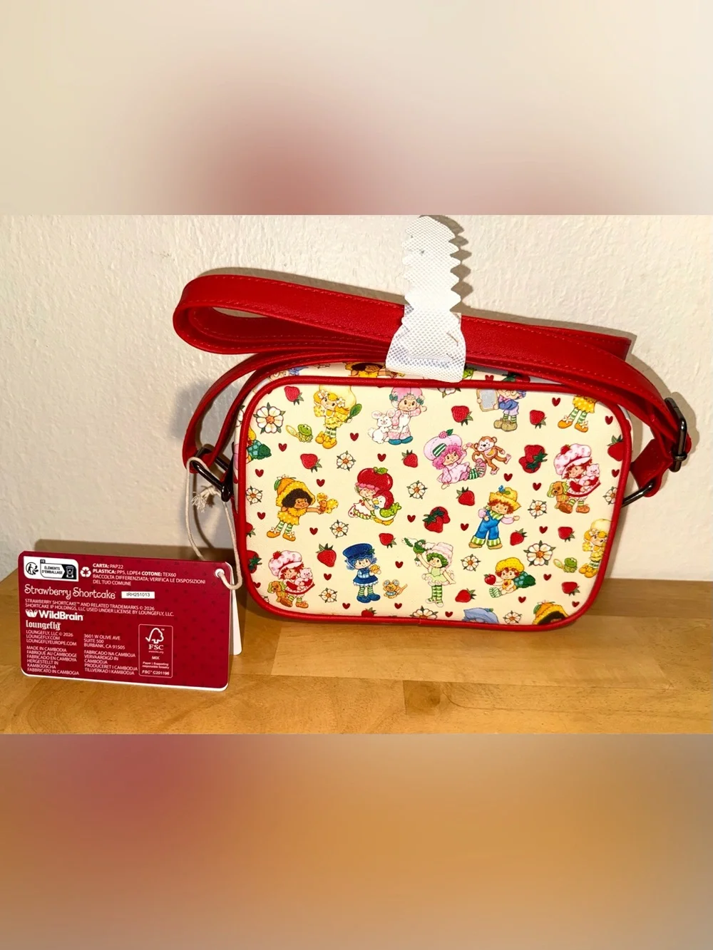 Loungefly Strawberry Shortcake & Friends Allover Print Crossbody Bag NWT 2026